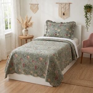 Pem America Green Floral Cottage French Country Farmhouse Quilt & Sham Set Twin